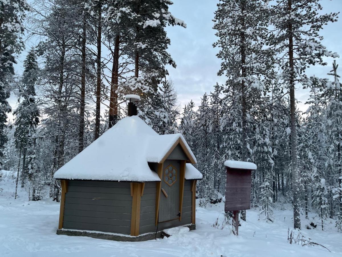 Aurora Igloo Fireplace-Heated Tents In A Secret Forest With Private Jacuzzi And Shared Sauna Bathroom And Dog Friendly Rovaniemi Dış mekan fotoğraf